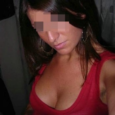 Belle fille désirant se faire sodomiser à La Mulatière