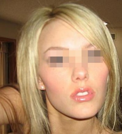 Fille cochonne adorant faire des fellations sans capote