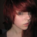 Jolie petite salope a envie de pomper une bite sans poil &agrave; Francheville