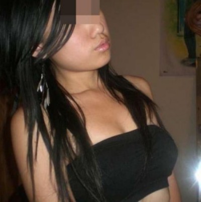 Bouffeuse de queue sur Oullins pour une fellation