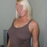 Belle nana aimerait trouver un mec sur Lyon à sucer Belle nana aimerait trouver un mec sur Lyon à sucer