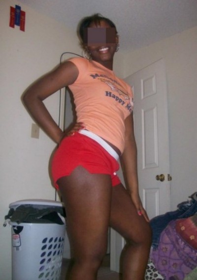 Obsédée sexuelle recherchant un bon lécheur de chatte sur La Mulatière