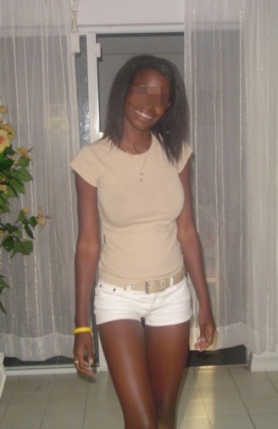 Cochonne sur Lyon pour une fellation en gorge profonde