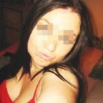 Belle coquine &agrave; Lyon aimant la pipe