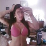 Jolie femme libertine désirant de queues bien poilues à pomper sur Bron Jolie femme libertine désirant de queues bien poilues à pomper sur Bron