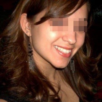 Fille libertine appréciant la fellation