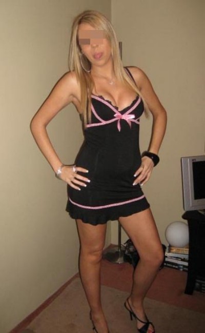 Annonce d'une ravissante jeune femme