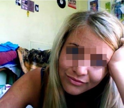 Salope sans tabou a envie de lécher une pine très grosse sur Francheville