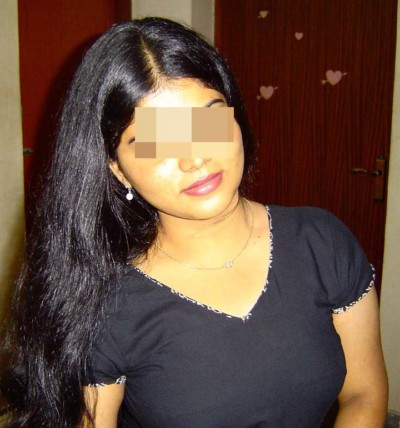 Salope assoiffée de sperme sur Oullins pour une fellation en gorge profonde