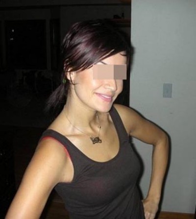 Fille sensuelle veut des bites bien lisses à sucer à La Mulatière