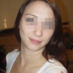 Un beur bien gaul&eacute; interess&eacute; par une pipe profonde ?